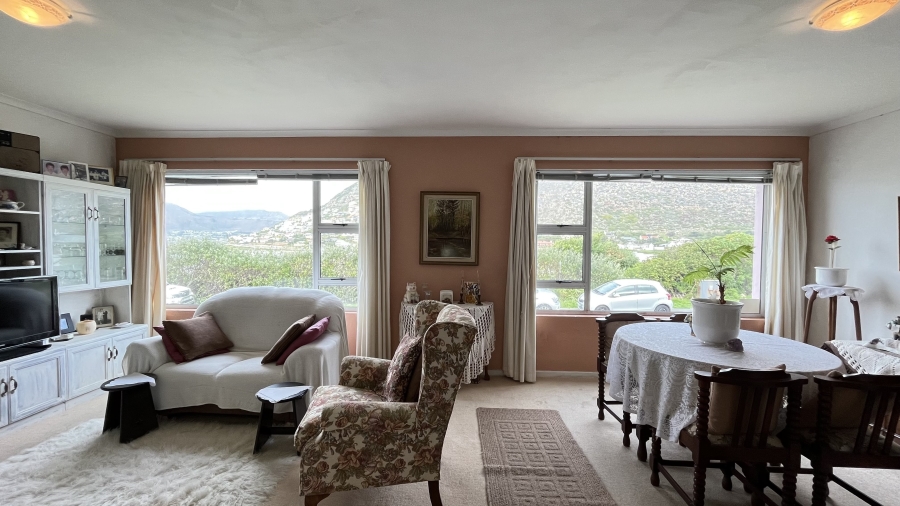 2 Bedroom Property for Sale in Glencairn Heights Western Cape